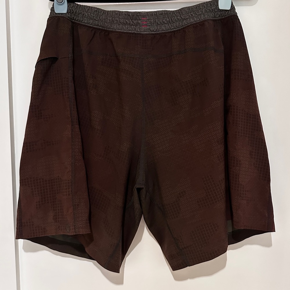 Lululemon | Men’s Shorts 9” | Medium | Brown